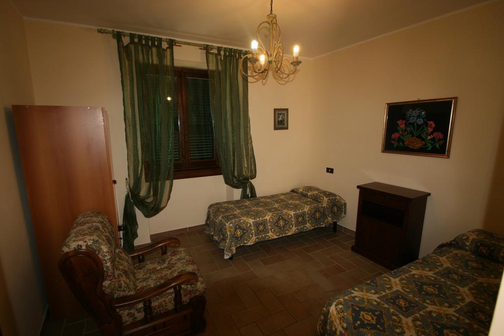 מונטה סן ג'ובאני קמפאנו Villa Del Colle מראה חיצוני תמונה