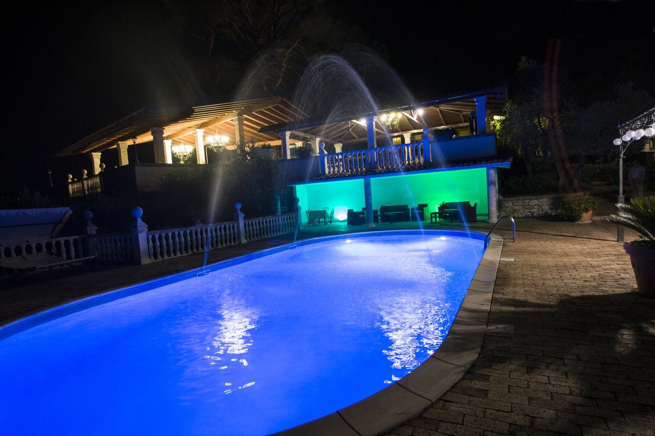 מונטה סן ג'ובאני קמפאנו Villa Del Colle מראה חיצוני תמונה